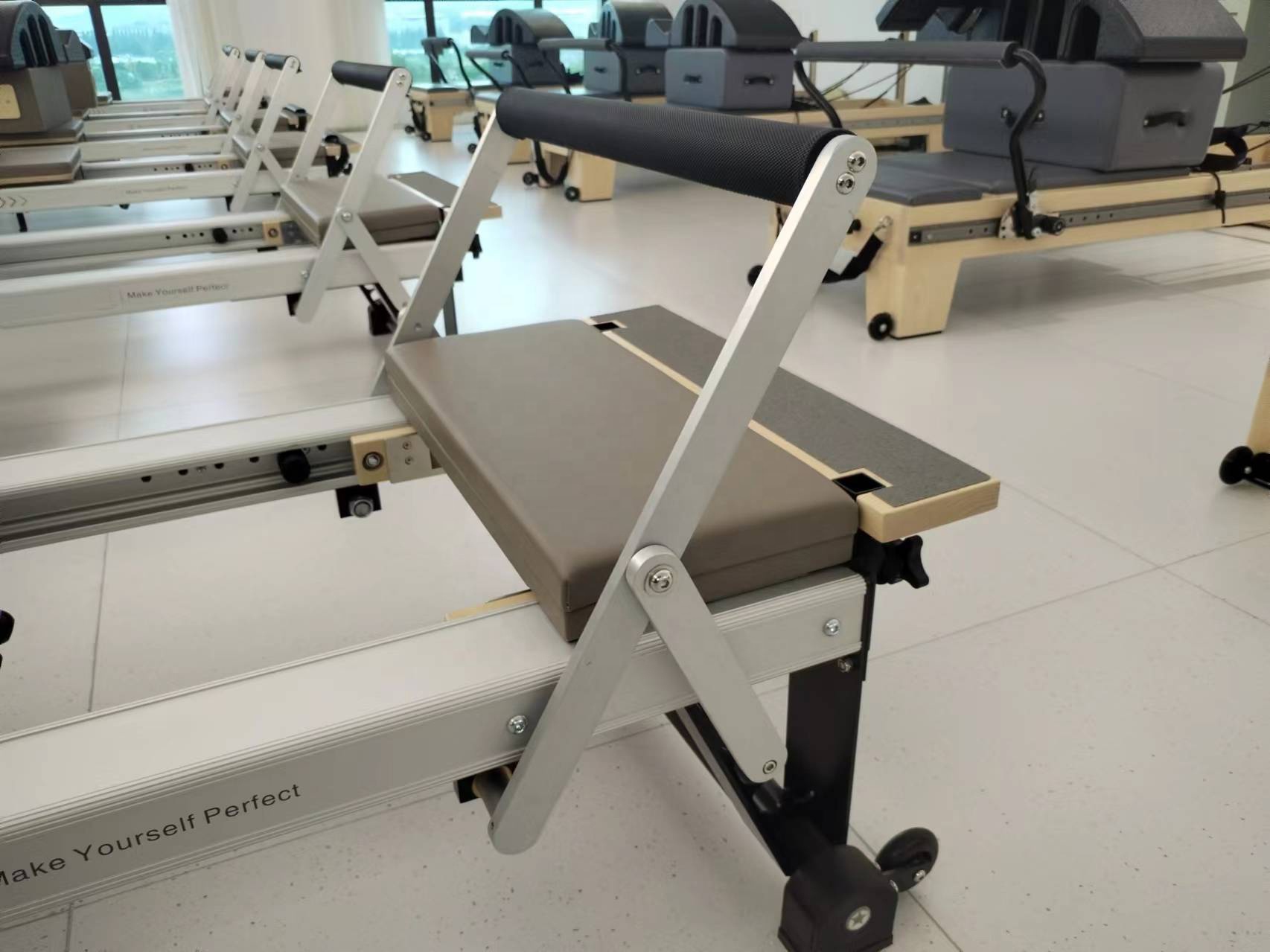Mesin Reformer Pilates Elina u - Pilates Yoga Machine ulasan dan harga